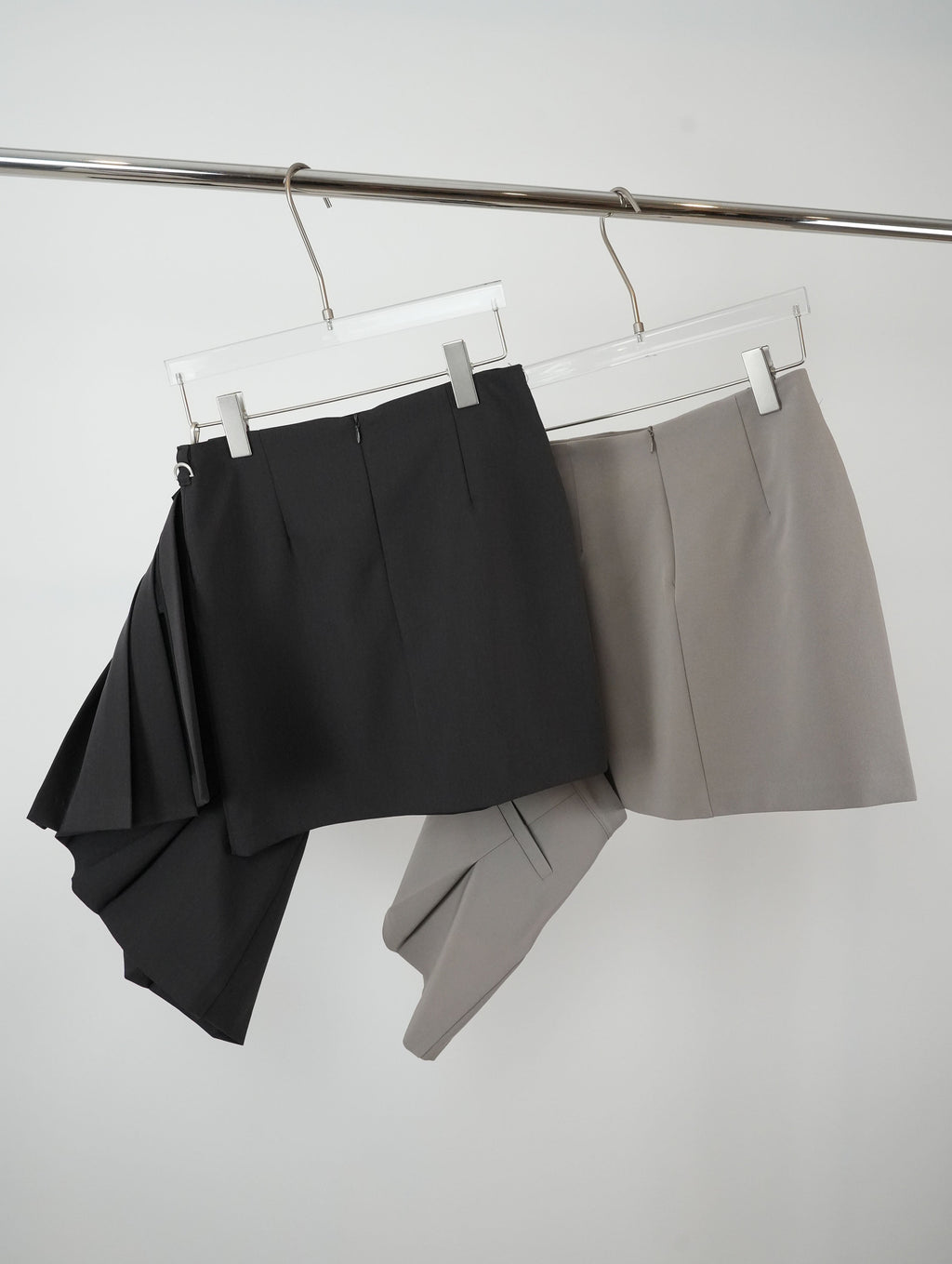 Pleats Layer Clip Miniskirt