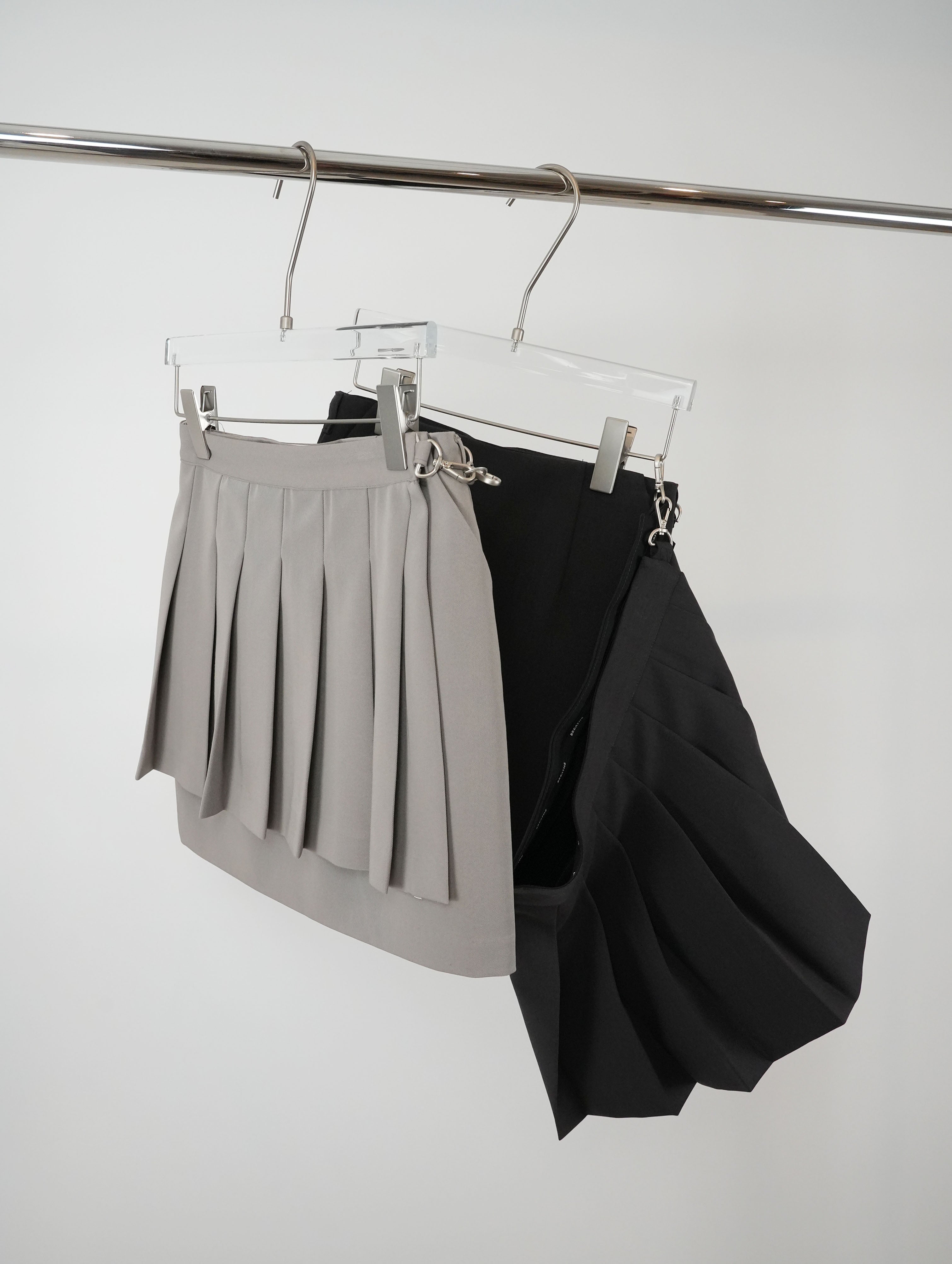 Pleats Layer Clip Miniskirt